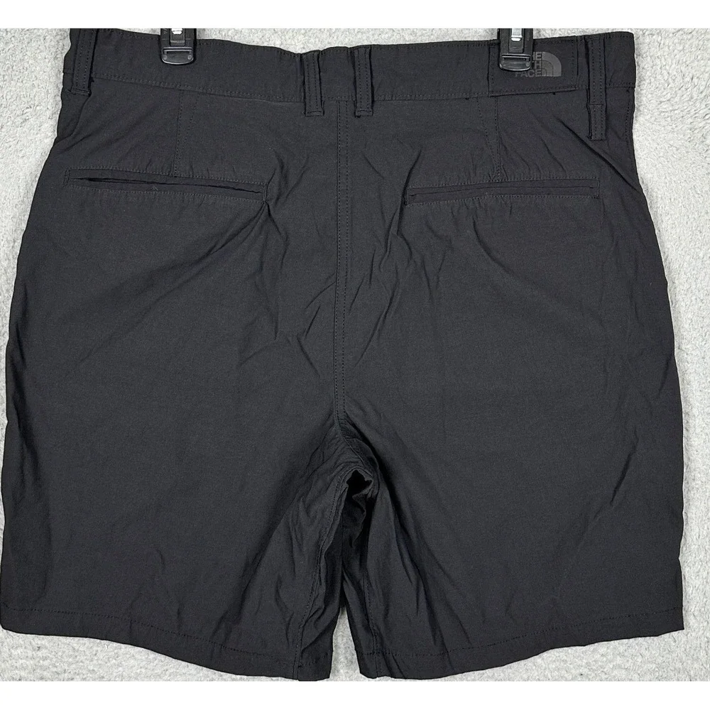 The North Face Shorts Mens 36 Black Hiking Trail Outdoor Stretch Flat Front Logo